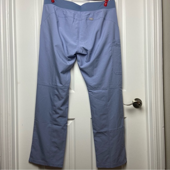 Figs Technical Collection Kade Cargo Scrub Pants Style# T21004T Size XL/Tall - Picture 3 of 6
